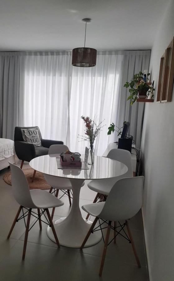 Hermoso Departamento En Temperley ภายนอก รูปภาพ